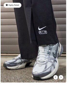 Nike V2K Run Pure Platinum/Wolf Grey/Cool Grey/Metallic Cool Grey UNISEX